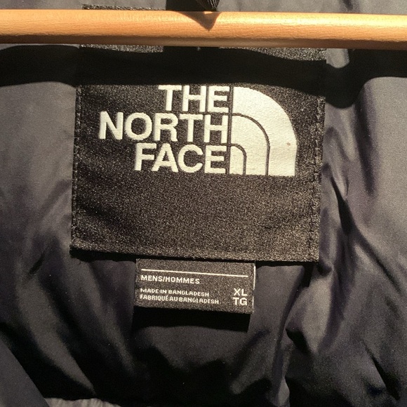 Black winter puffer - Picture 3 of 4